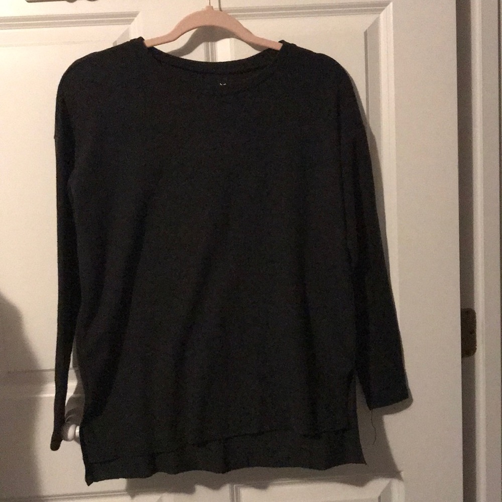 American eagle dark grey sweatshirt